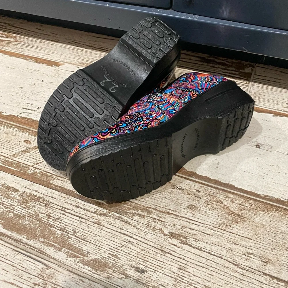 EASY STREET "Tiffany clog" slip resistant/non-marking. FUN & PRACTICAL 🎉 - Picture 5 of 14